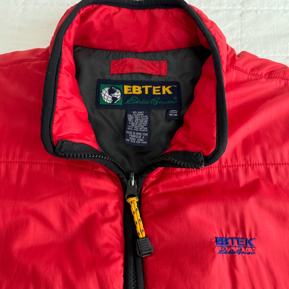Vintage EBTek jacket, lite loft thinsulate, roomy, zipped closure and pockets.